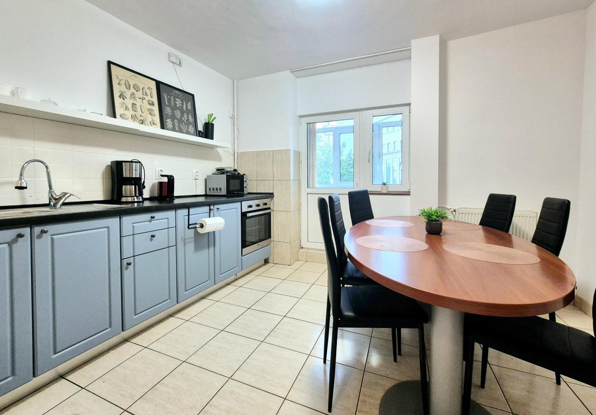 Tranquil Unirii Residence - Elegant & Spacious Living With Parking Steps From Parliament بوخارست المظهر الخارجي الصورة